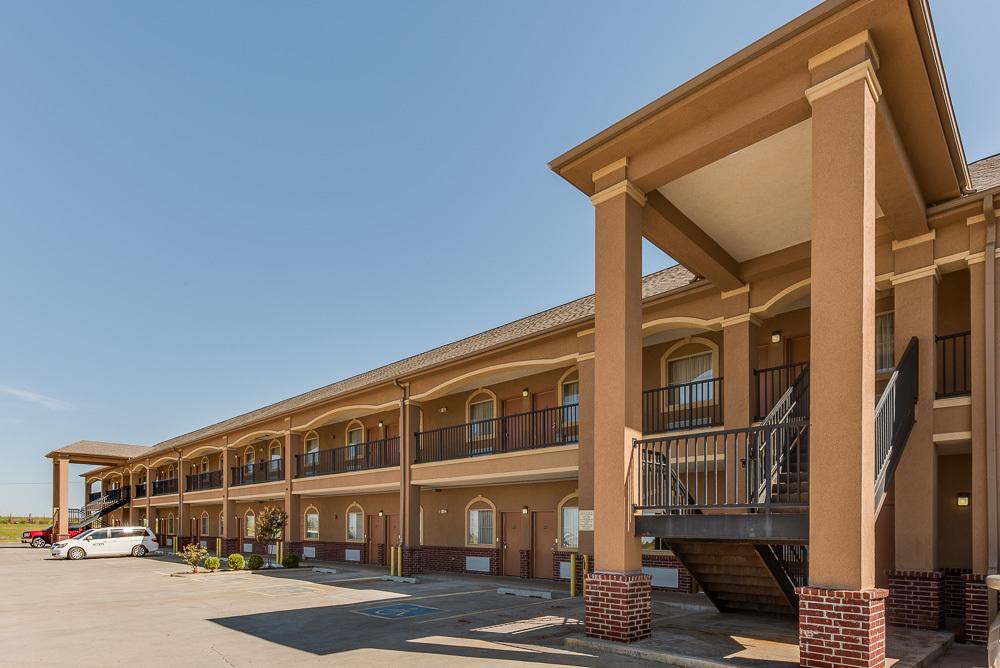 Executive Inn & Suites Cushing Exterior foto